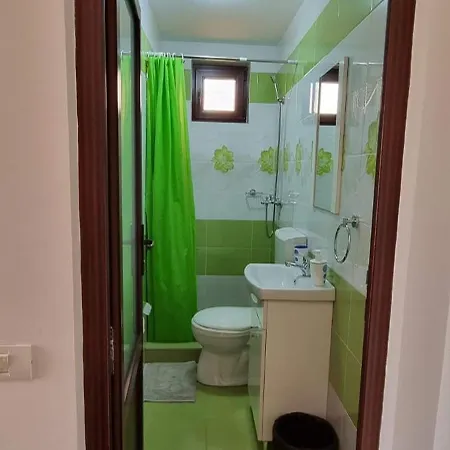 Guest house Casa Honey 3*
